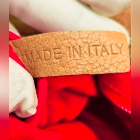 Christian Louboutin Taupe Trophe Chain Shoulder Crossbody/Shoulder bag - Picture 9 of 10